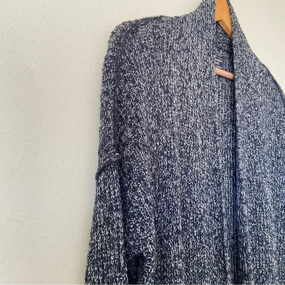 Abercrombie & Fitch Slub Yarn Cardigan